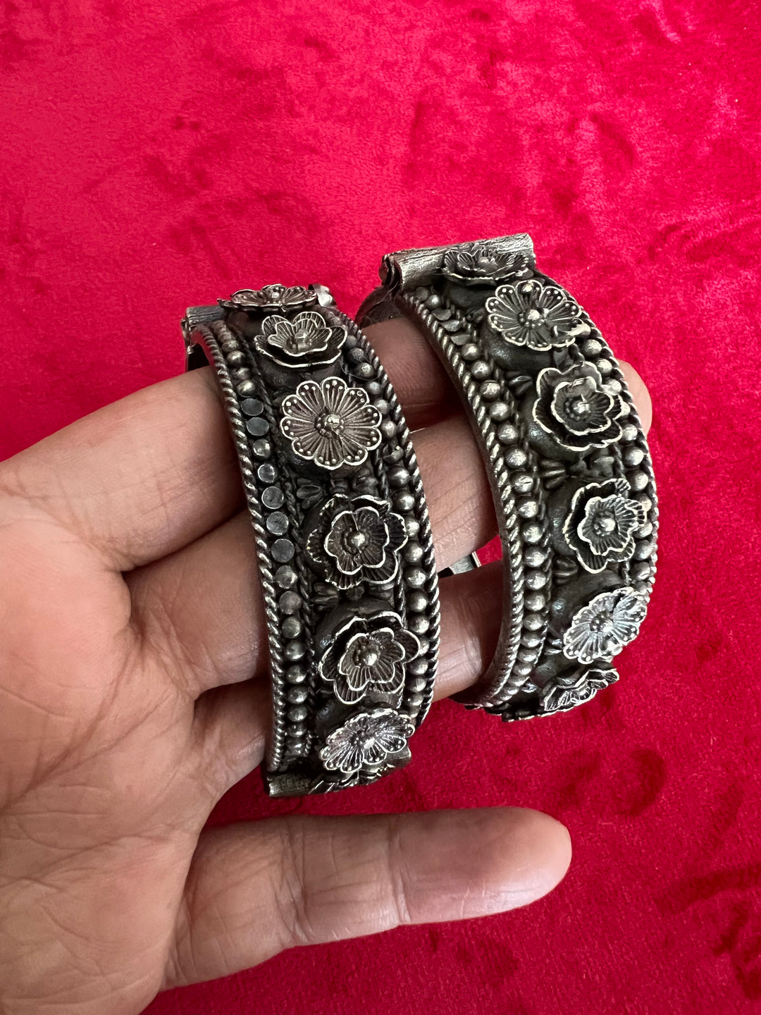 Exquisite Brass Kada Set - Unparalleled Quality and Craftsmanship