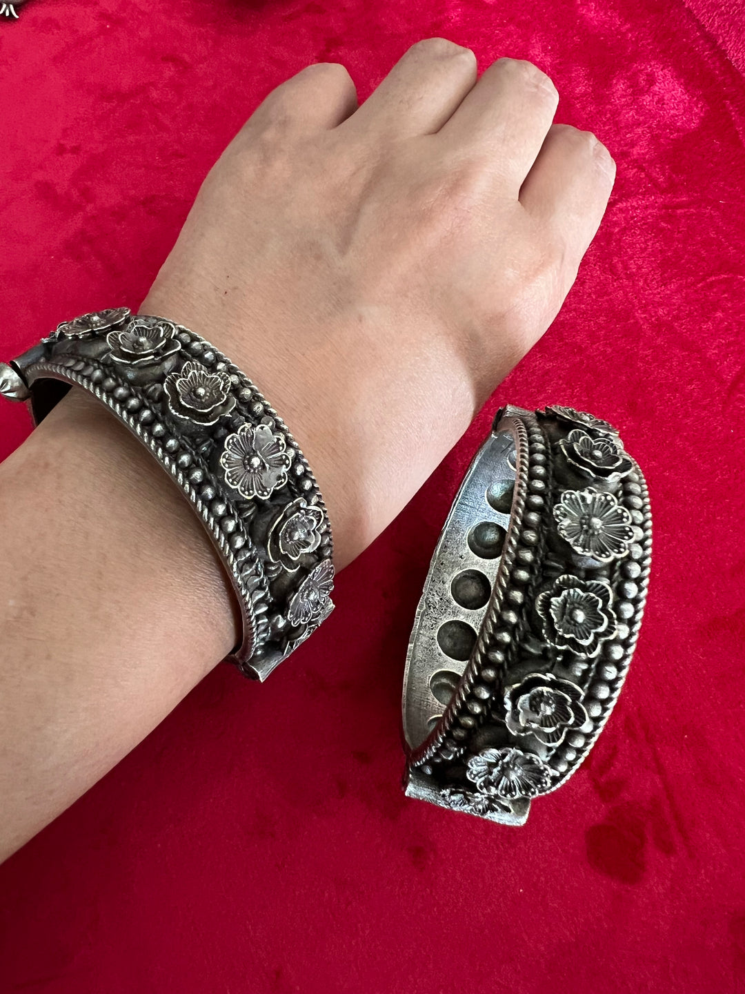 Exquisite Brass Kada Set - Unparalleled Quality and Craftsmanship