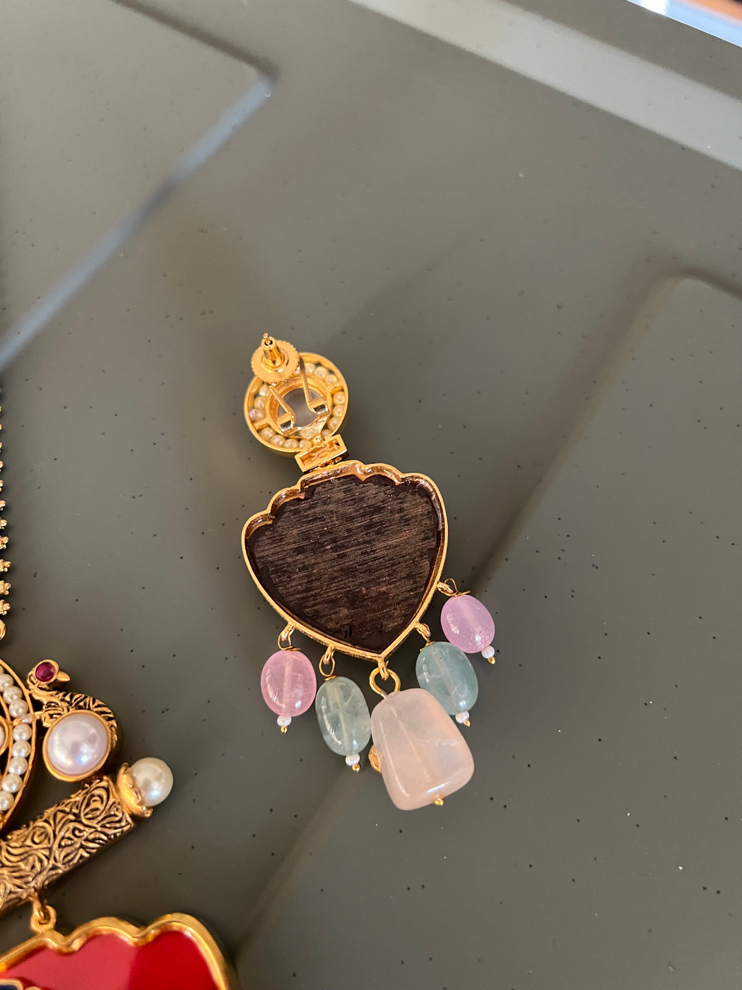 Exquisite Amrapali Fusion Pendant Necklace Set- Elevate Your Elegance