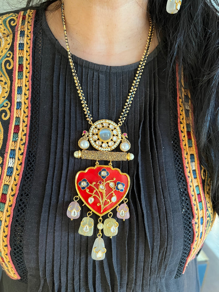 Exquisite Amrapali Fusion Pendant Necklace Set- Elevate Your Elegance