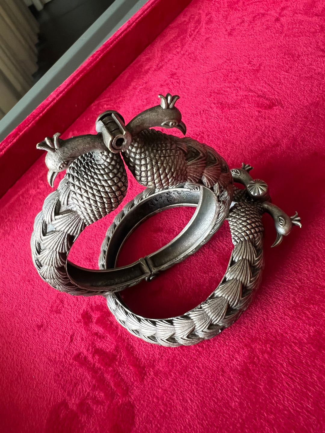 Exquisite Peacock Kada Set - Unparalleled Quality and Craftsmanship