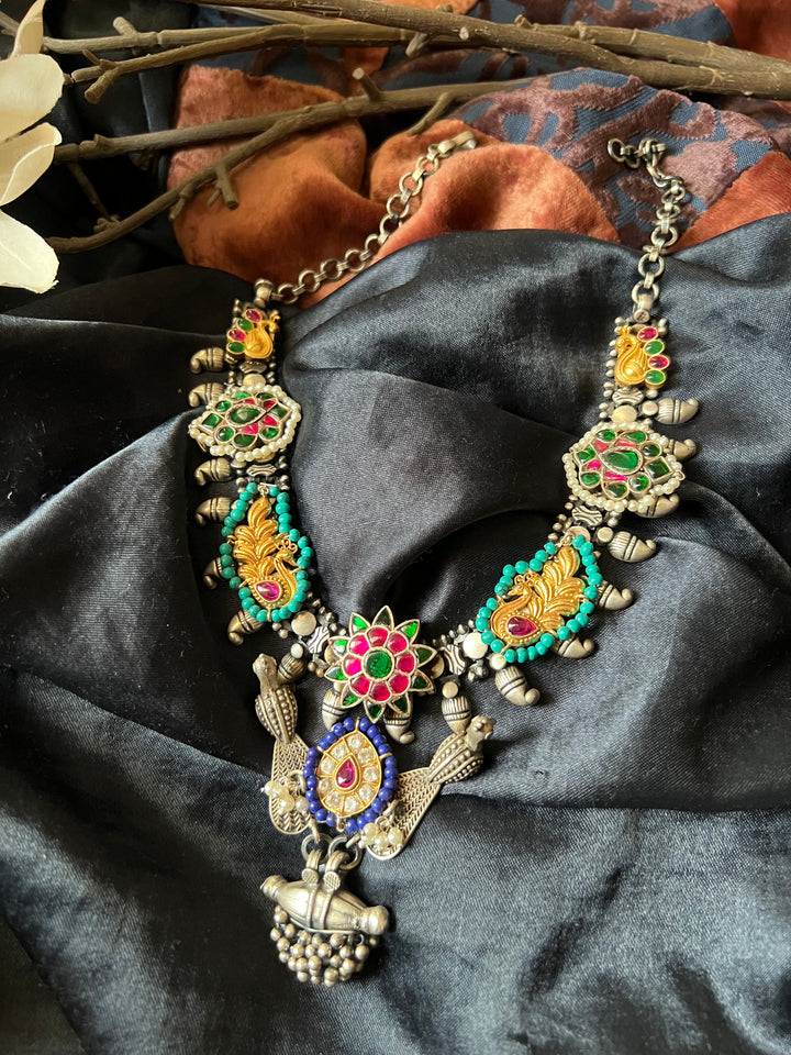 SHIVKA VINTAGE Necklace