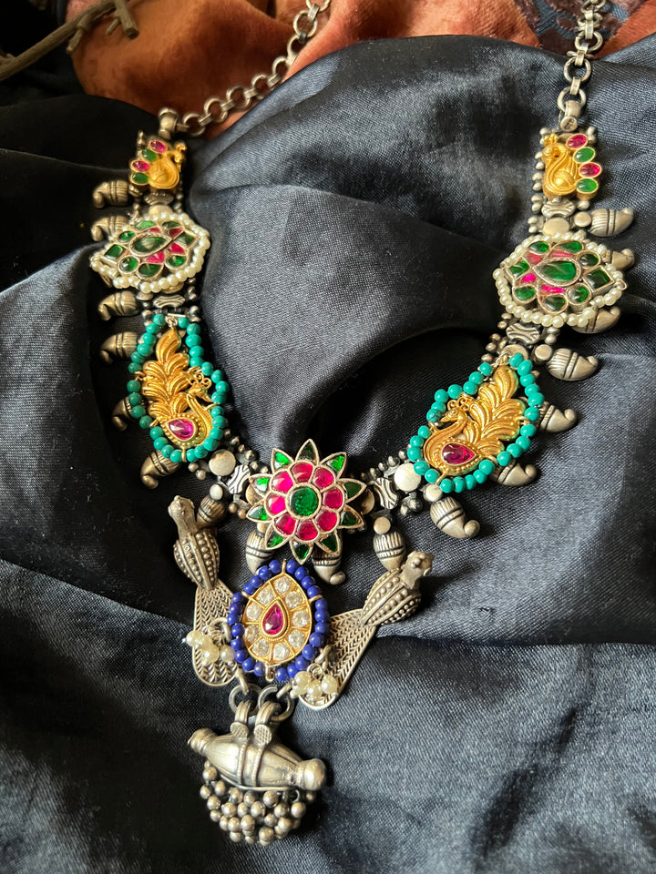 SHIVKA VINTAGE Necklace
