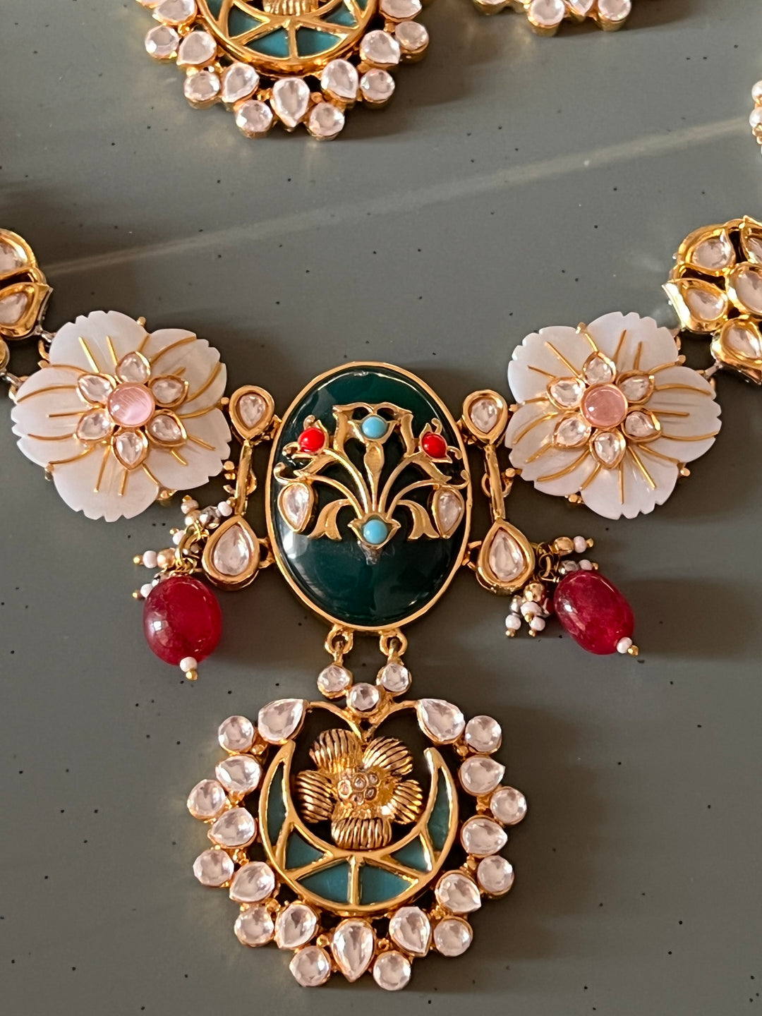 Exquisite Amrapali Fusion Choker Necklace with ChandBalis- Elevate Your Elegance