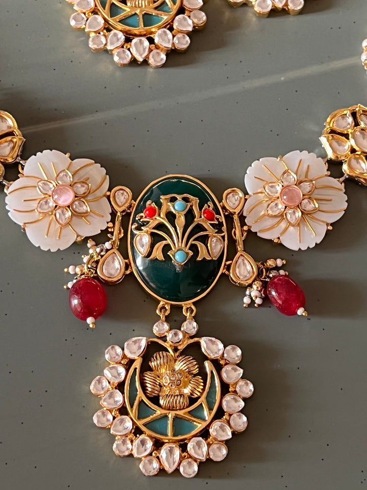 Exquisite Amrapali Fusion Choker Necklace with ChandBalis- Elevate Your Elegance