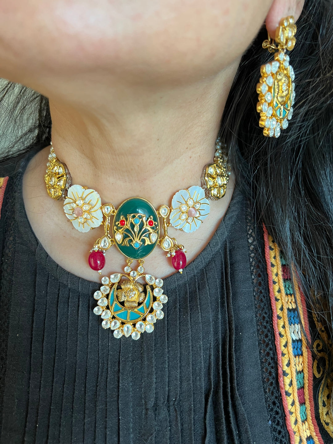 Exquisite Amrapali Fusion Choker Necklace with ChandBalis- Elevate Your Elegance