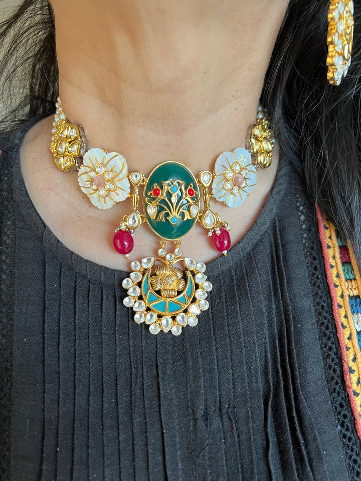 Exquisite Amrapali Fusion Choker Necklace with ChandBalis- Elevate Your Elegance