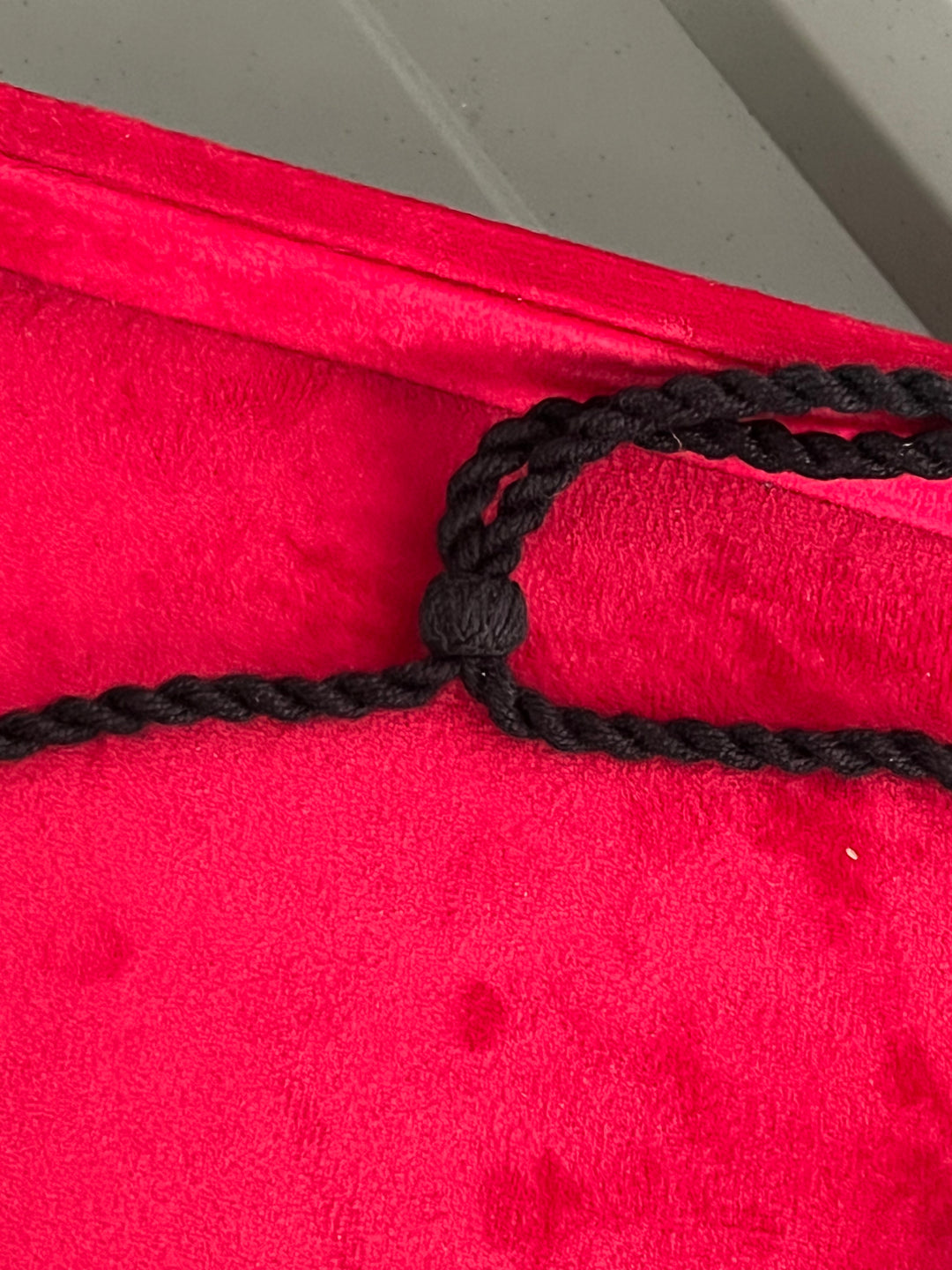 Exquisite Fusion Pendant Necklace - Elevate Your Elegance