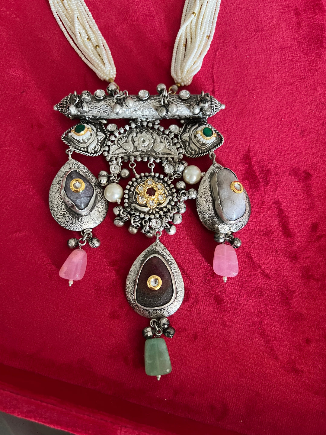 Exquisite Fusion Pendant Necklace - Elevate Your Elegance