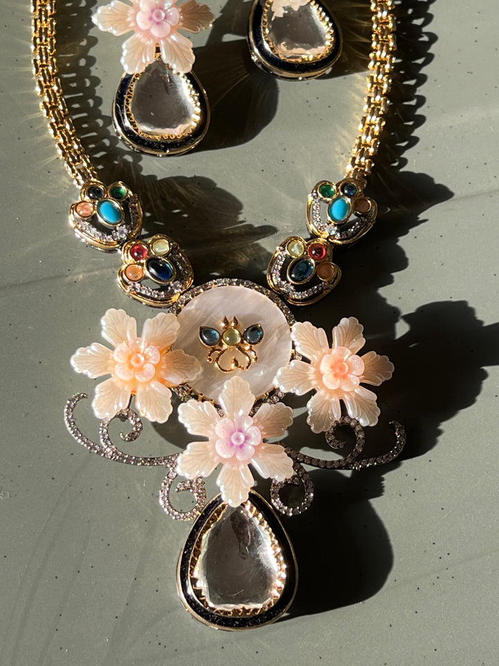 Elegant Necklace Set - Unmatched Quality and Style