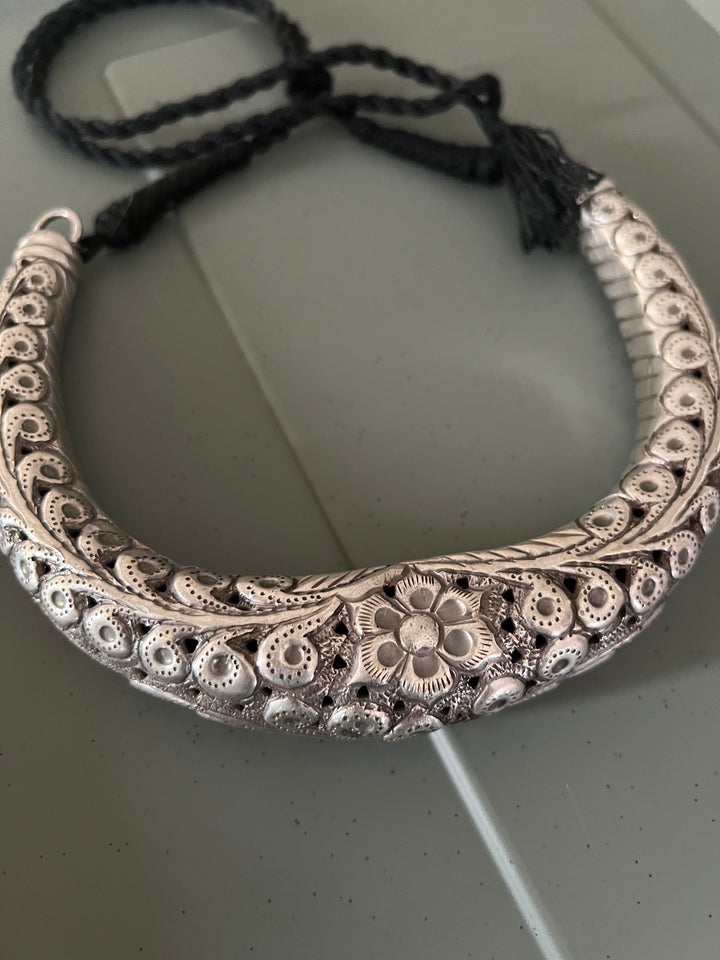 Statement Tribal Hasli Necklace