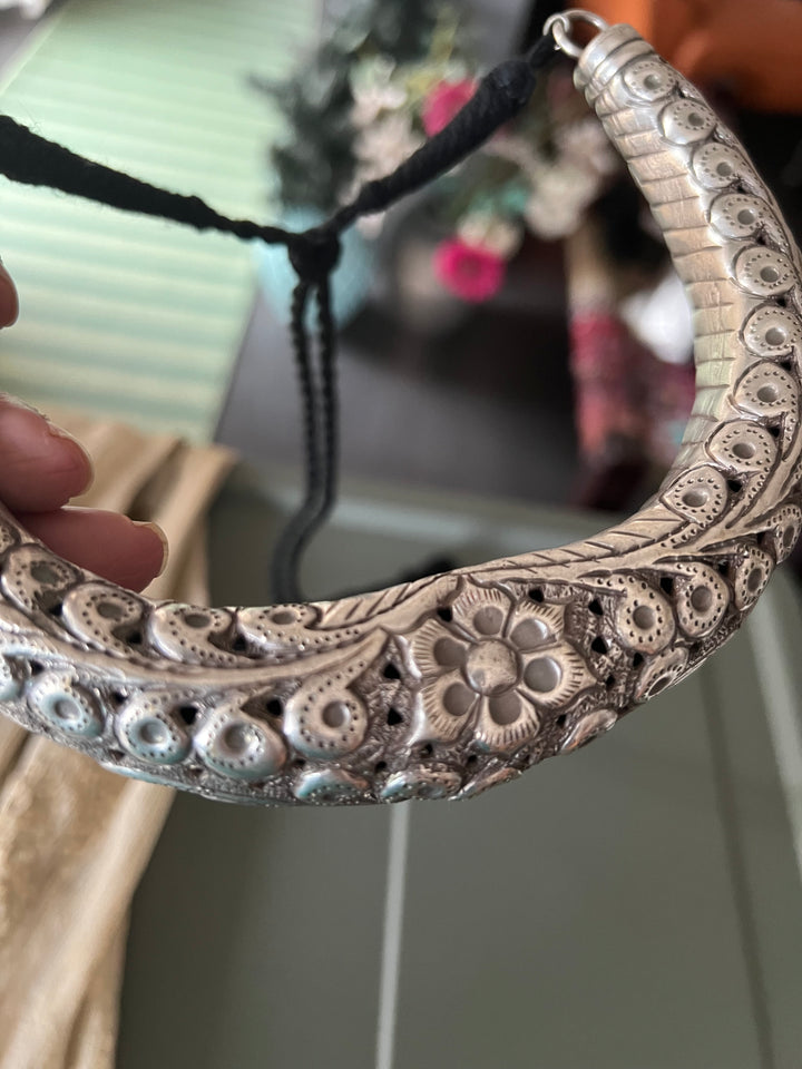 Statement Tribal Hasli Necklace