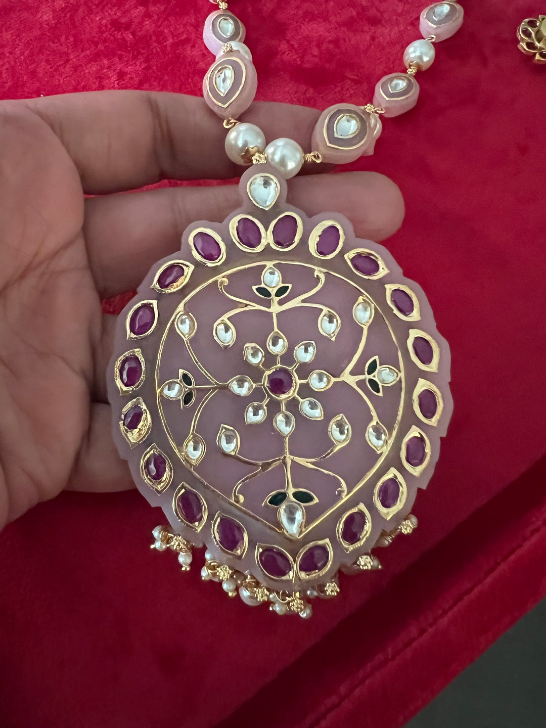 Exquisite Fusion Pendant Necklace Set - A Masterpiece of Elegance