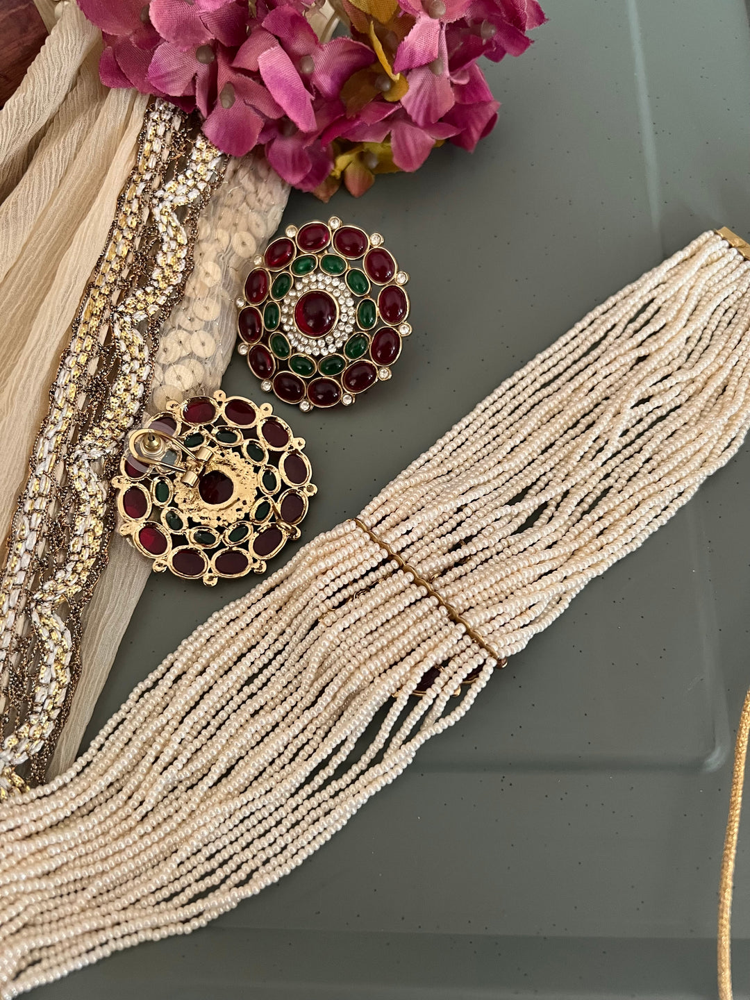 Elegant Choker Necklace Set - Unmatched Quality and Style