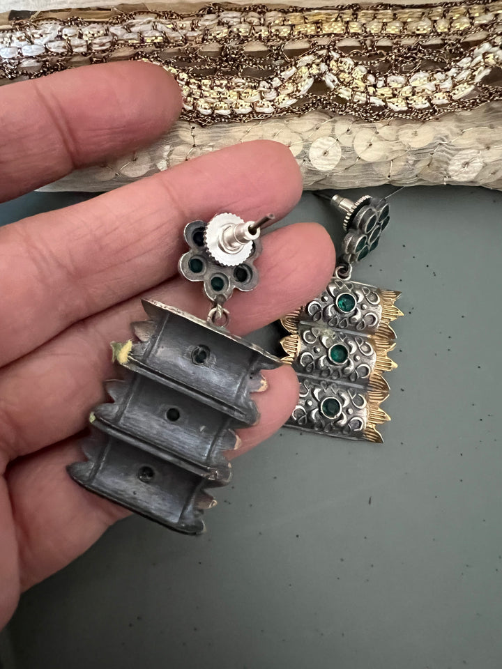 Green Vintage Dual Tone Earrings