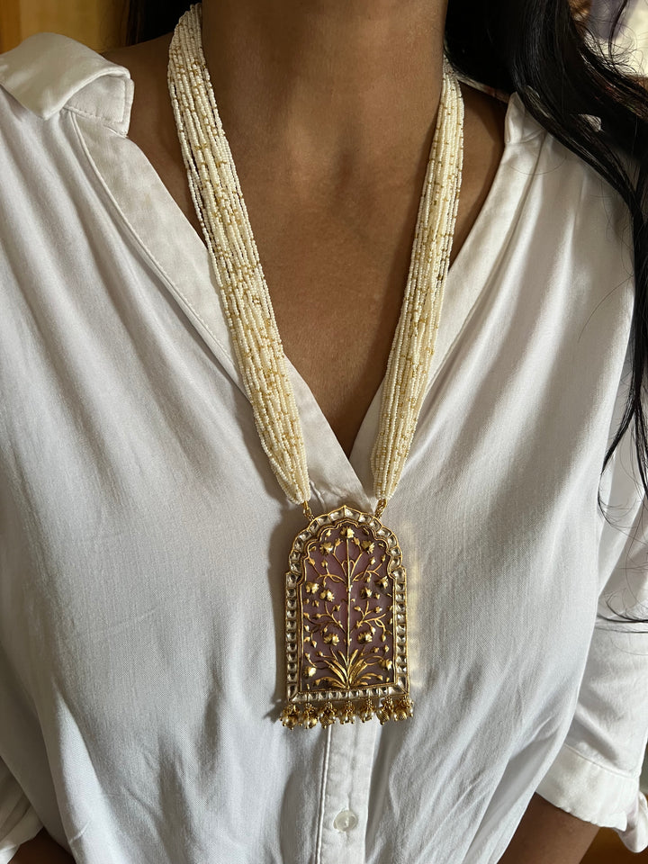 Exquisite Fusion Pendant Necklace Set - A Masterpiece of Elegance