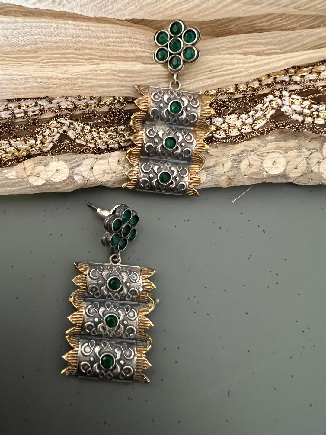 Green Vintage Dual Tone Earrings