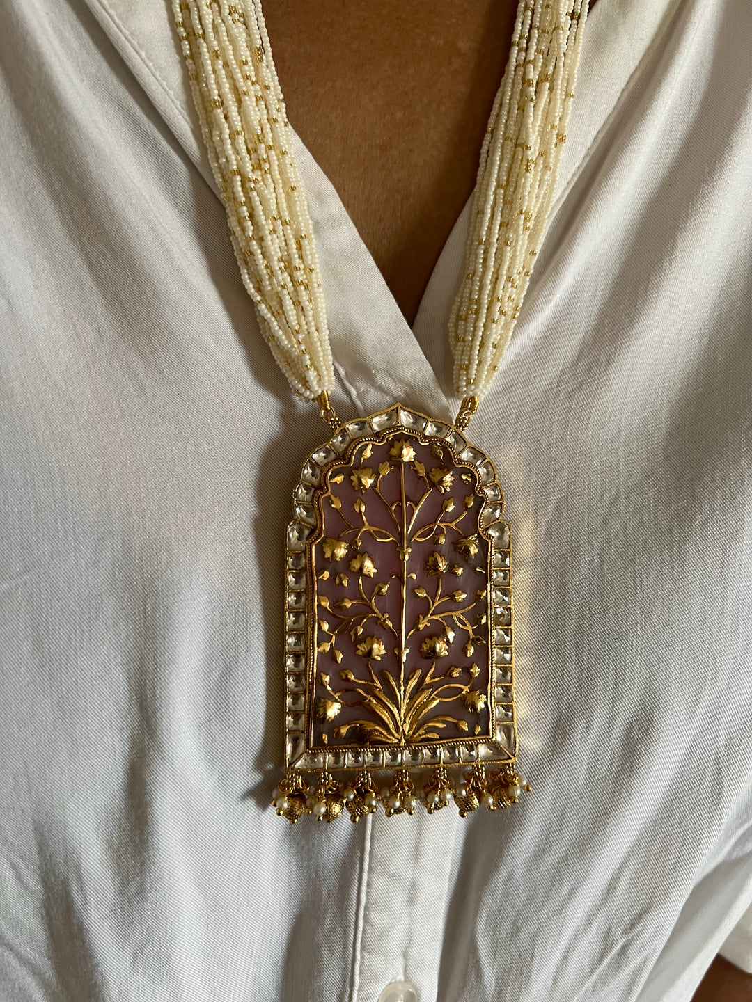 Exquisite Fusion Pendant Necklace Set - A Masterpiece of Elegance