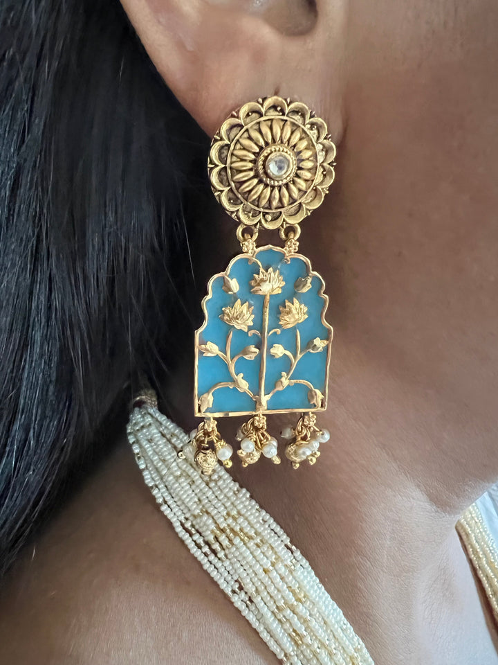 Exquisite Fusion Pendant Necklace Set - A Masterpiece of Elegance