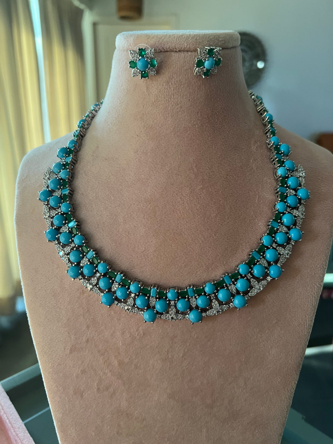 Elegant Necklace Set - Unmatched Quality and Style