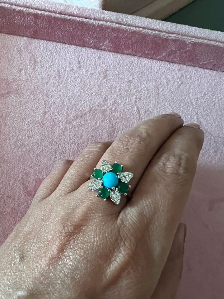 Elegant Ring - A Touch of Timeless Beauty