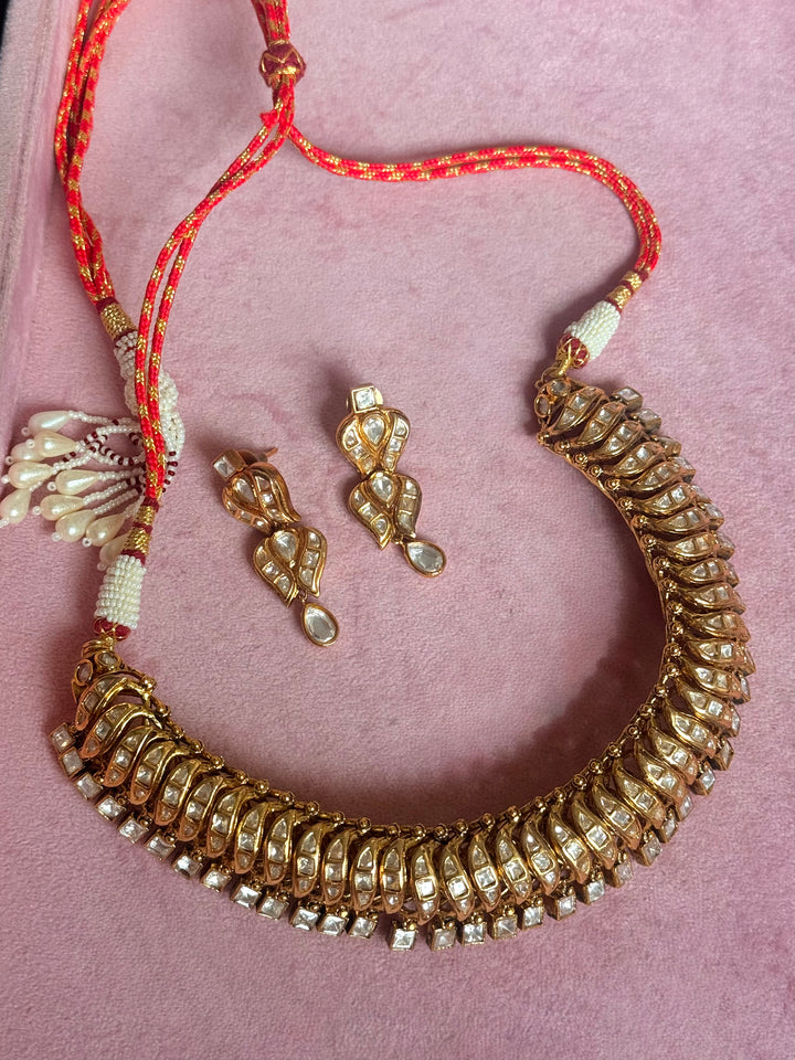 Handmade Kundan Sutlada Necklace Set with Earrings | SHIVKA