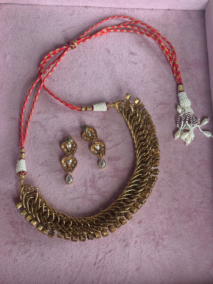 Handmade Kundan Sutlada Necklace Set with Earrings | SHIVKA