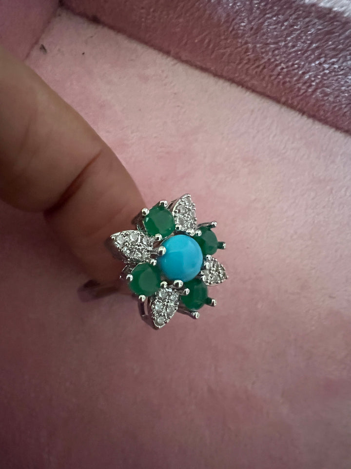 Elegant Ring - A Touch of Timeless Beauty