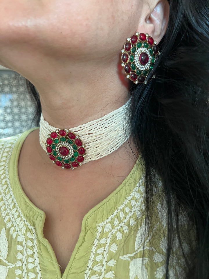 Elegant Choker Necklace Set - Unmatched Quality and Style