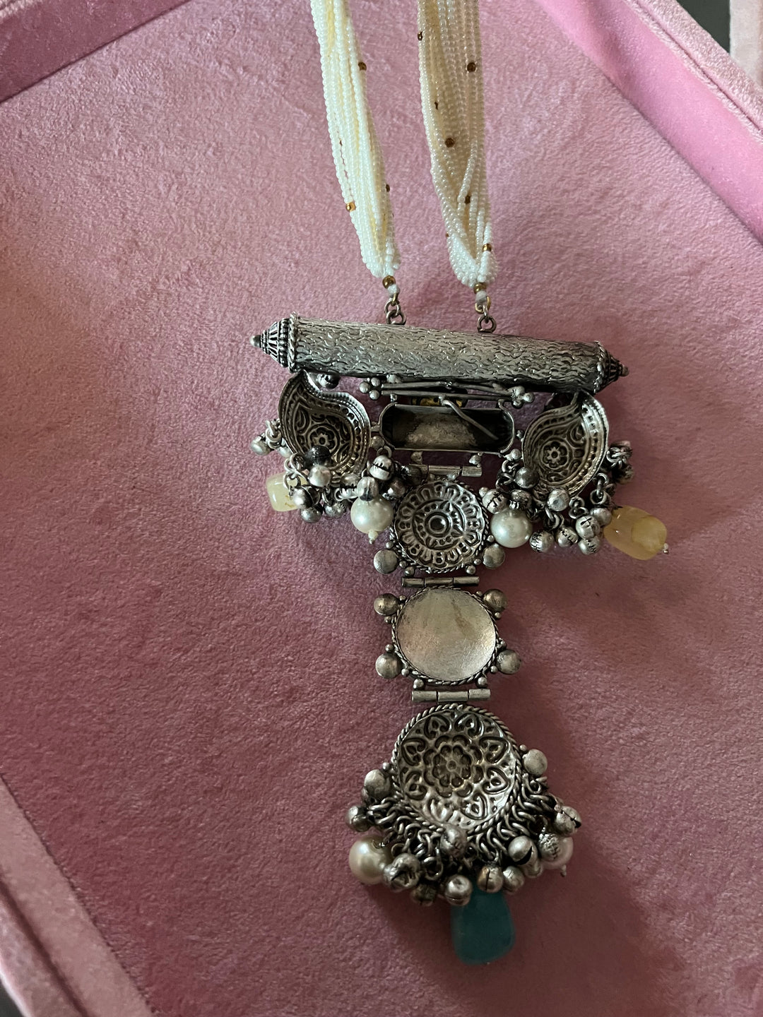 Exquisite Pendant Necklace - Elevate Your Elegance