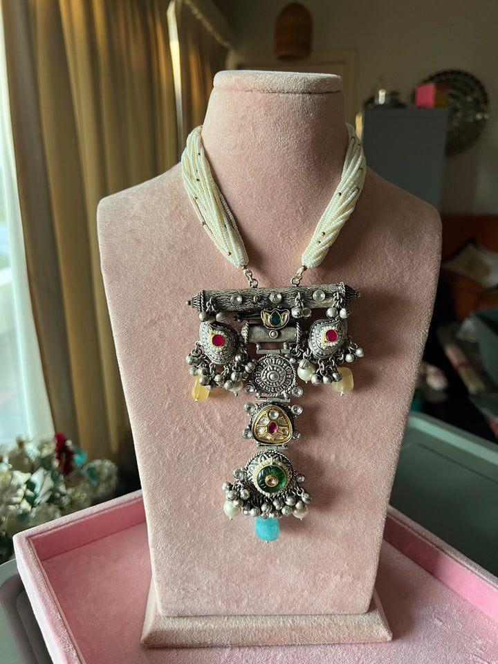 Exquisite Pendant Necklace - Elevate Your Elegance