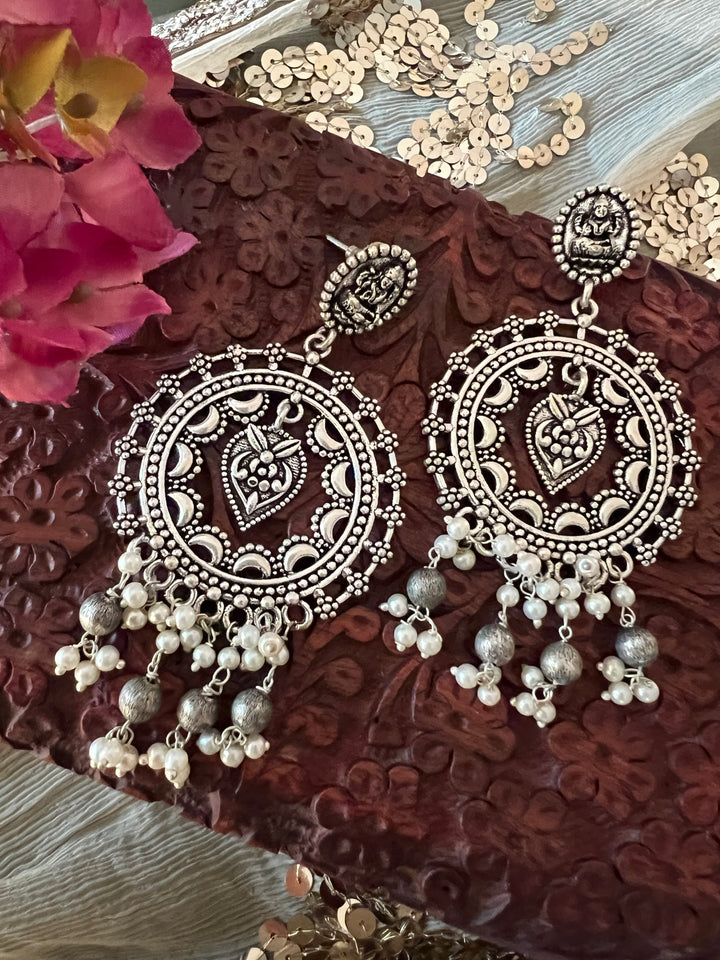 Antique Laxmi Pearl Danglers