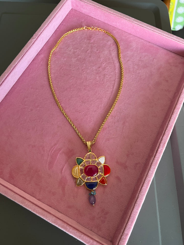 Exquisite Pendant Necklace - Elevate Your Elegance