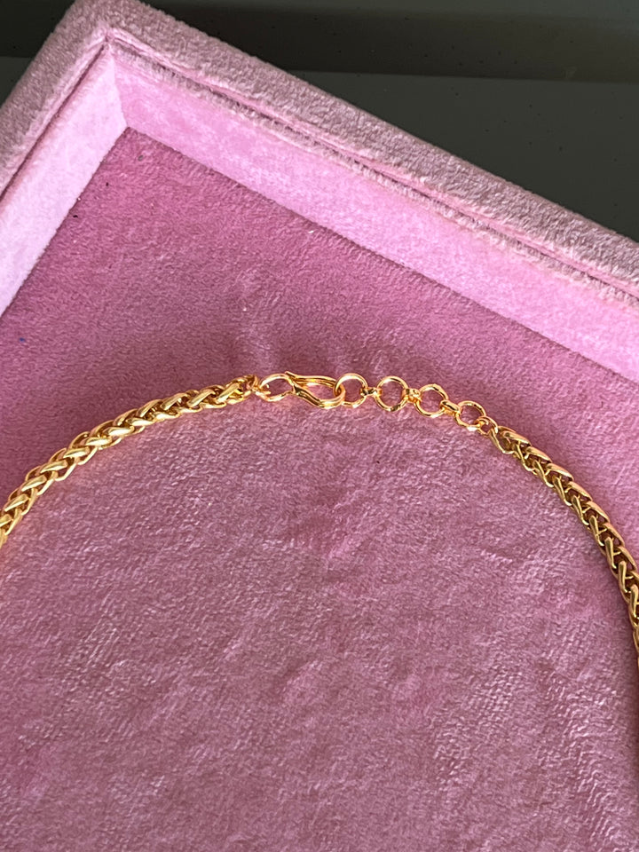 Exquisite Pendant Necklace - Elevate Your Elegance