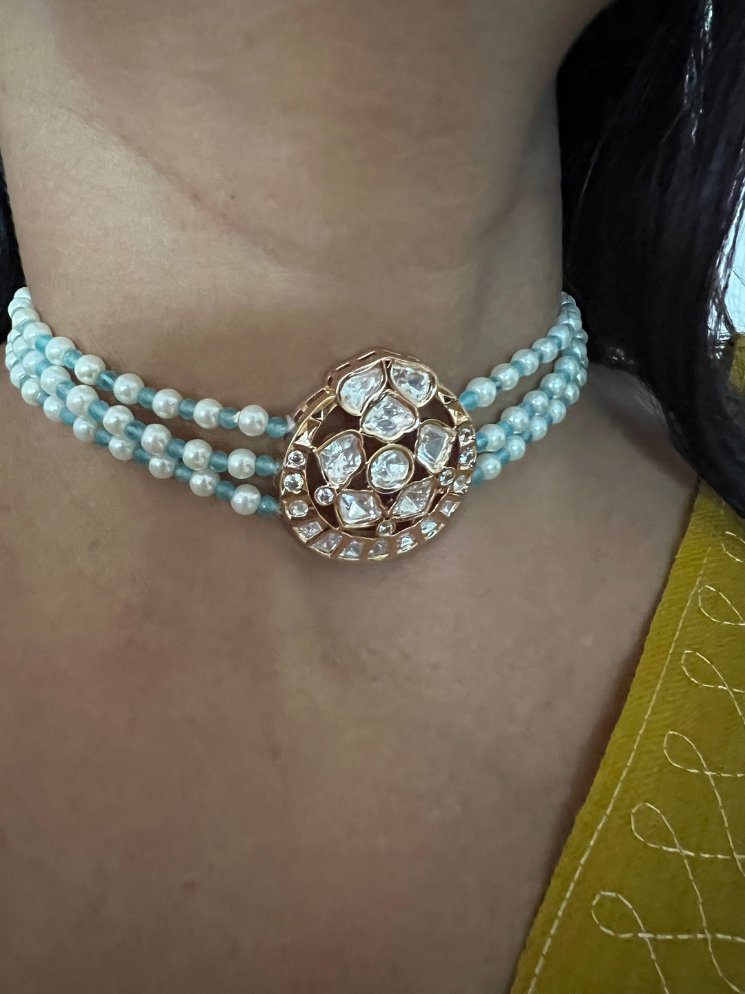 Kundan Choker with Studs