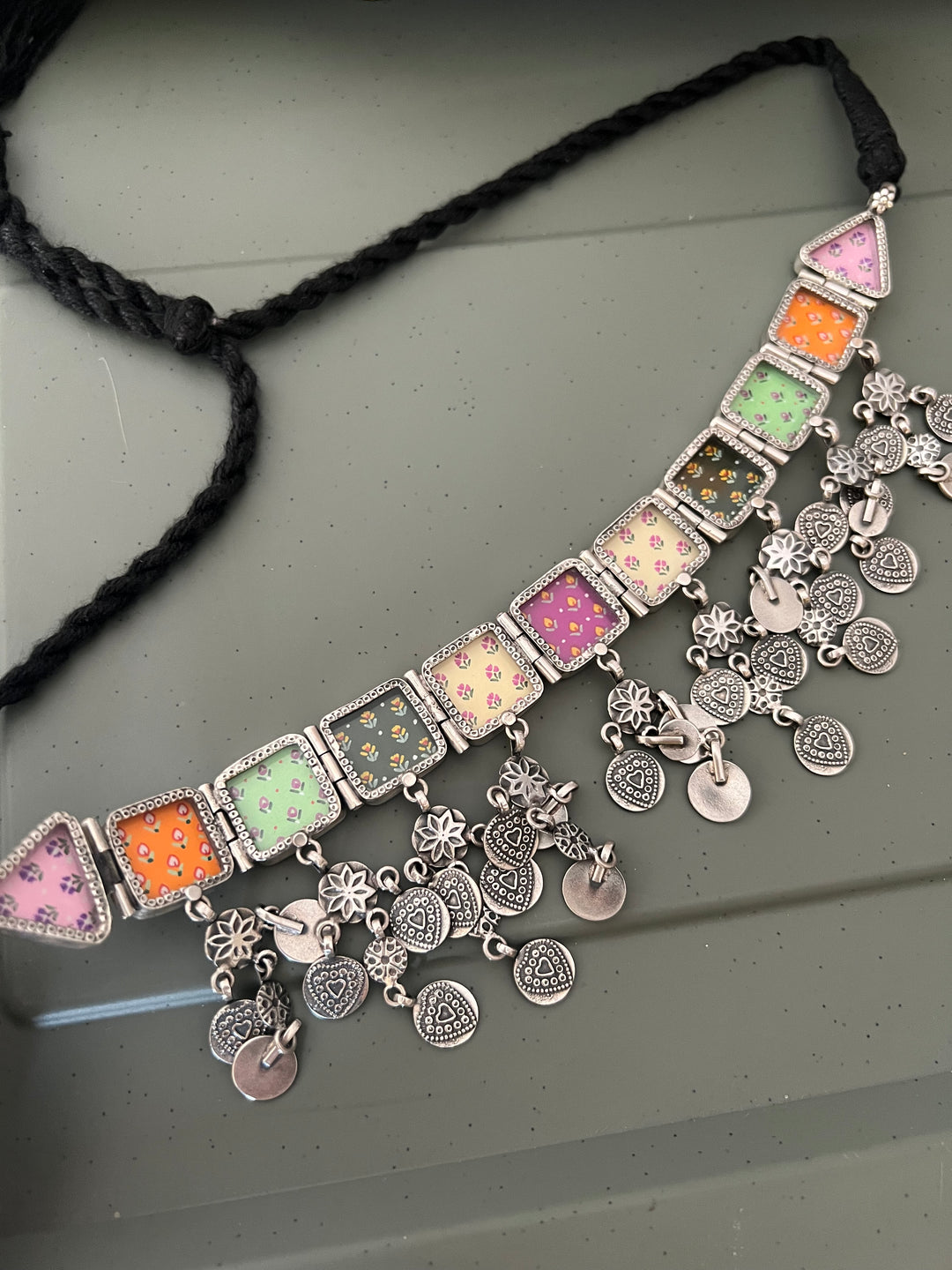 Beautiful Handpainted 925 Silver Choker Necklace