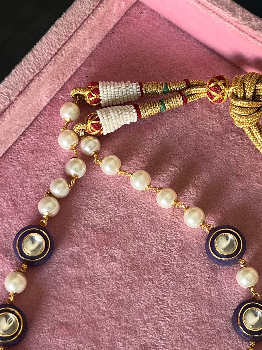 Exquisite Pendant Necklace Set - A Masterpiece of Elegance