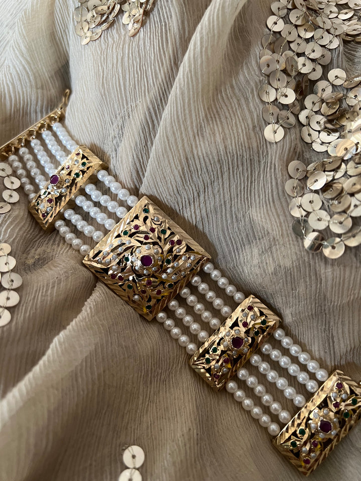 Exquisite Jadau Bracelet - Unparalleled Quality and Style