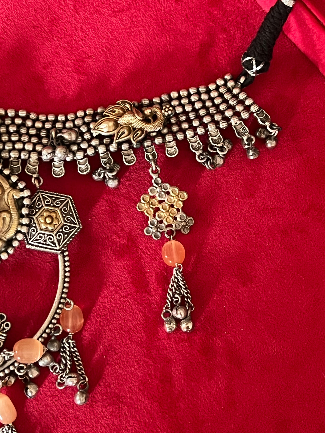 Elegant Choker Set - Unmatched Quality and Style