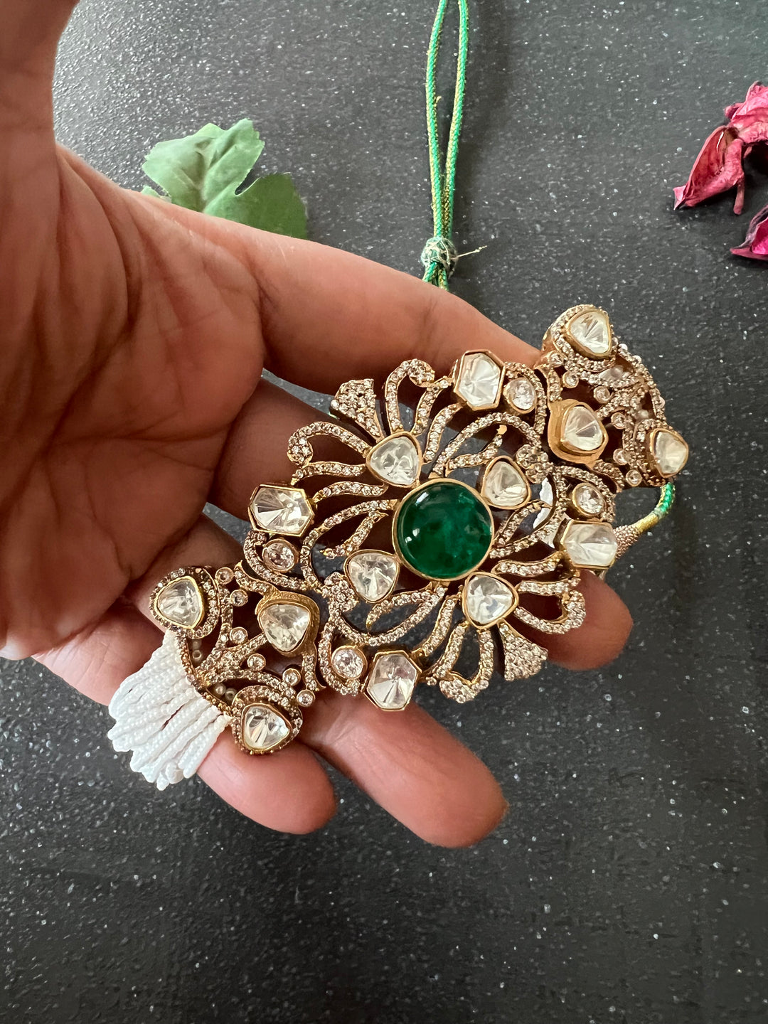 Victorian Kundan Choker with Studs