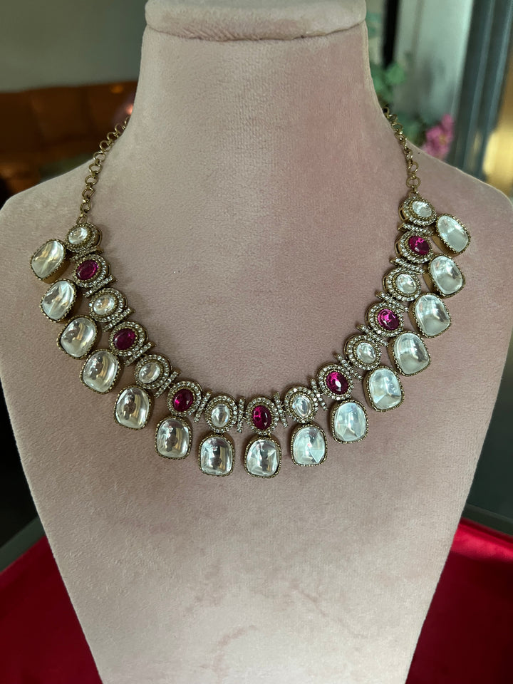 Elegant Choker Necklace Set - Unmatched Quality and Style