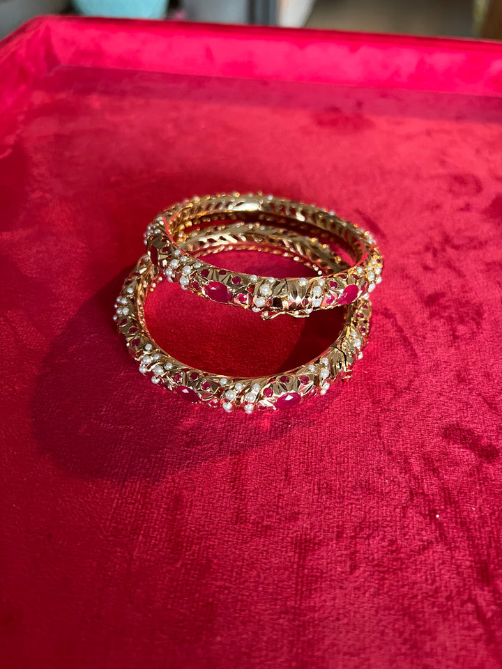 Exquisite Kada Set - Unparalleled Quality and Craftsmanship