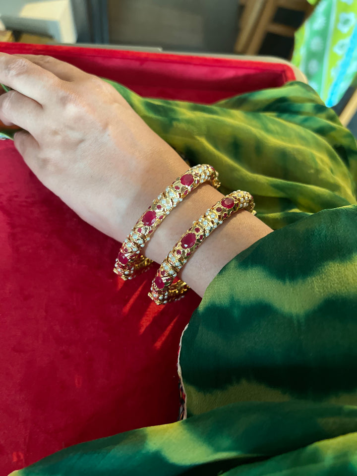 Exquisite Kada Set - Unparalleled Quality and Craftsmanship