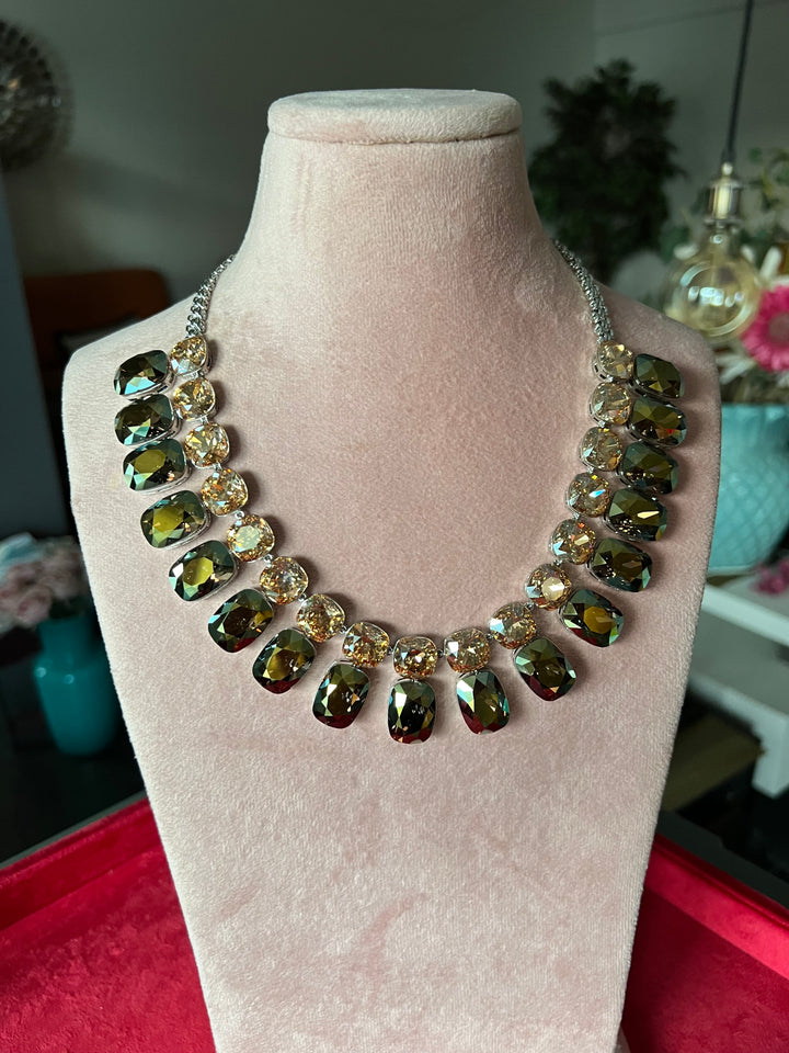 Elegant Austrian Crystal Necklace Set - Unmatched Quality and Style