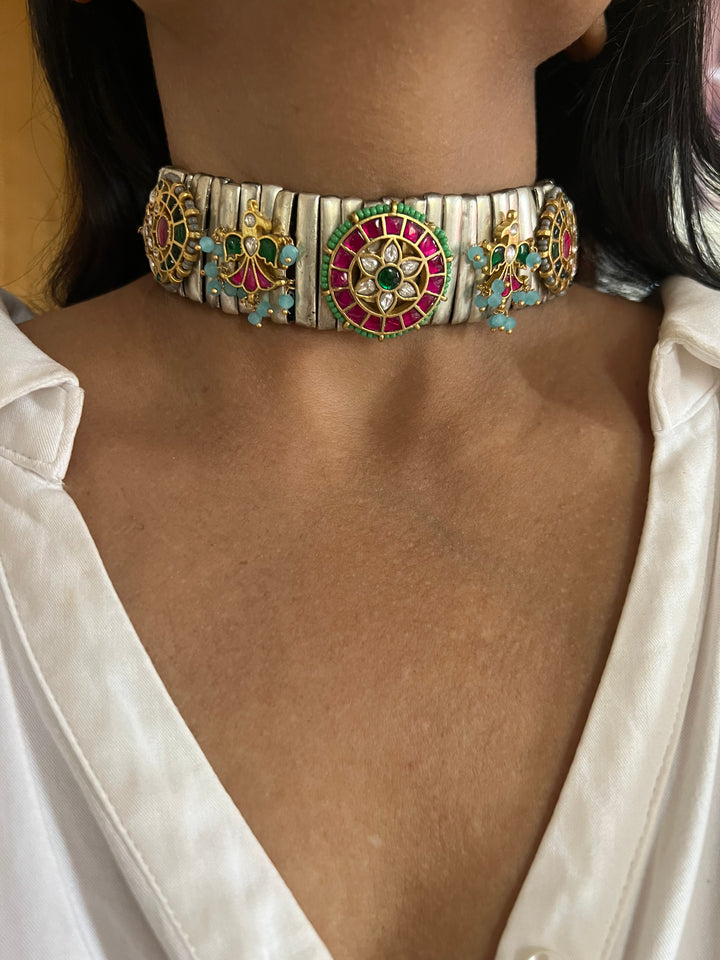Elegant Choker Set - Unmatched Quality and Style