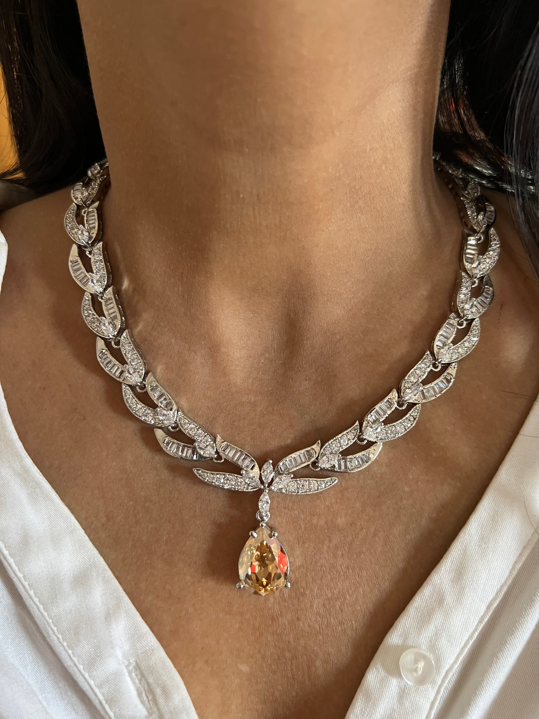 Exquisite Austrian Crystal Necklace Set: Designer Premium Quality