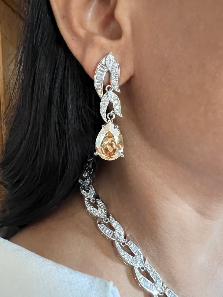 Exquisite Austrian Crystal Necklace Set: Designer Premium Quality