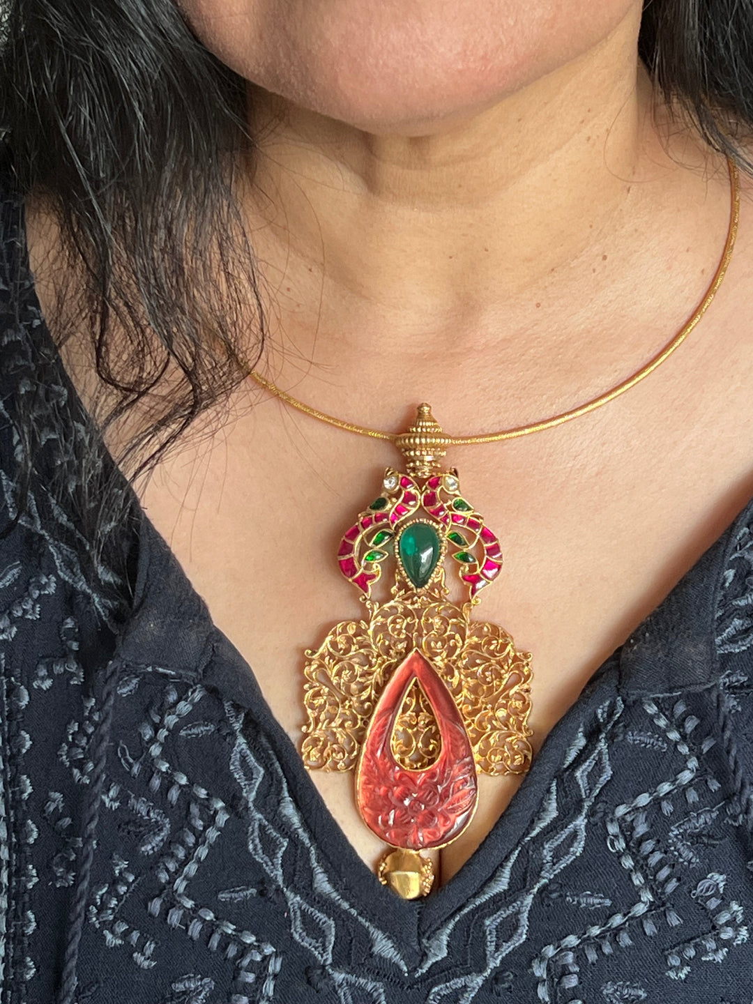 Twin Peacock 925 Silver Hasli with Pendant | SHIVKA