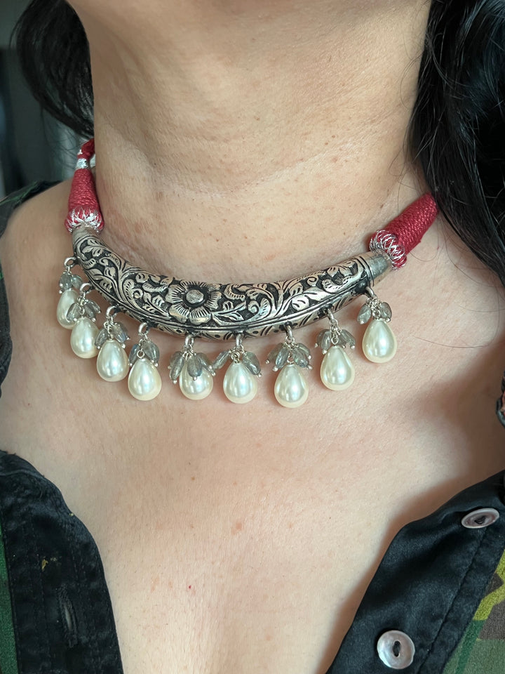 Elegance Redefined: 925 Silver Hasli Necklace Set with Chitai Work and Exquisite Gemstones