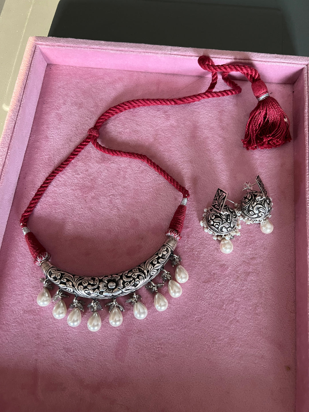 Elegance Redefined: 925 Silver Hasli Necklace Set with Chitai Work and Exquisite Gemstones